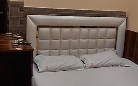 Zq Guest House Kolkata